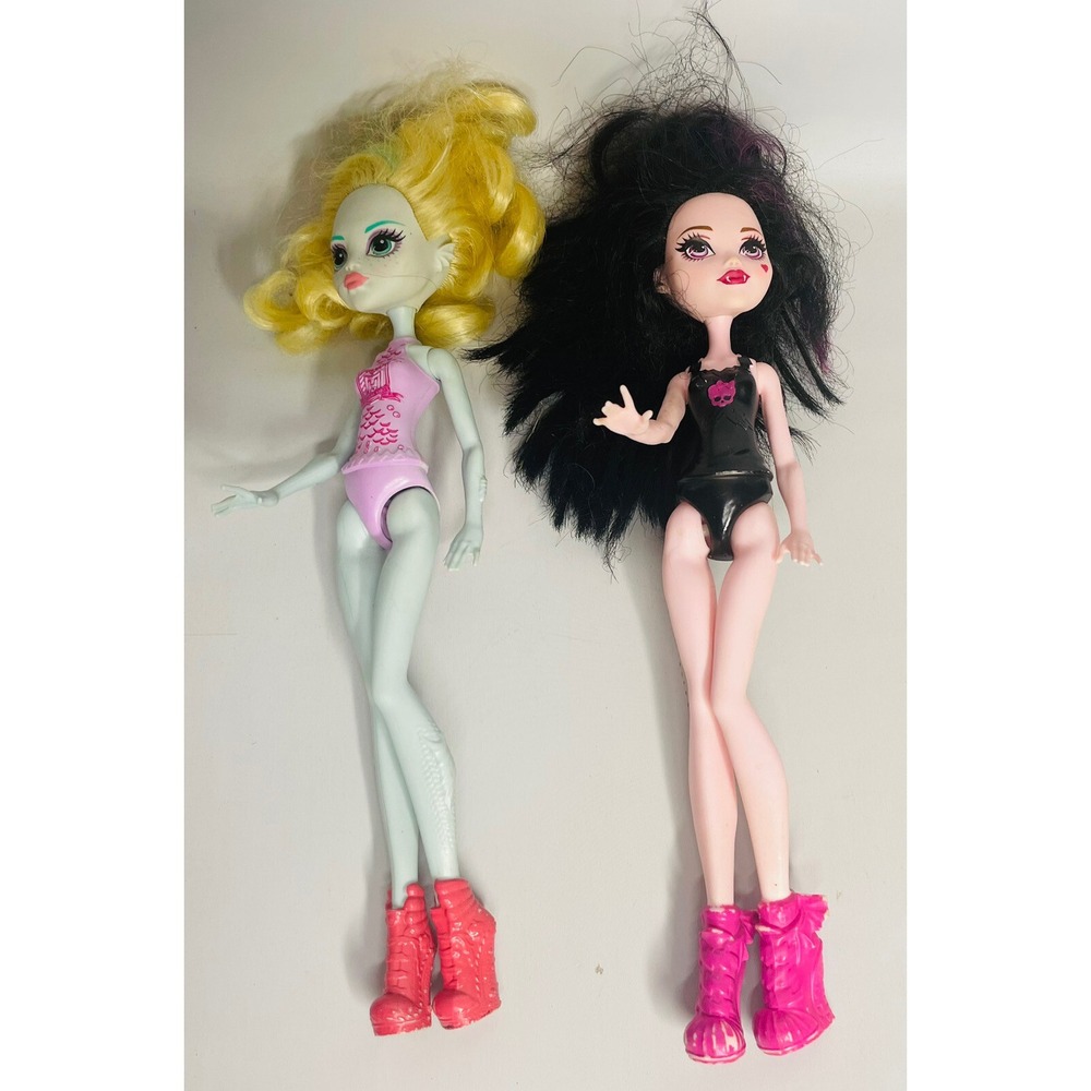 Monster High Doll Bundle, Draculaura and Lagoona